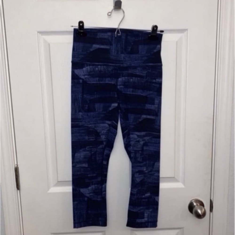 Lululemon Wunder Under Hi-Rise Tights size 6